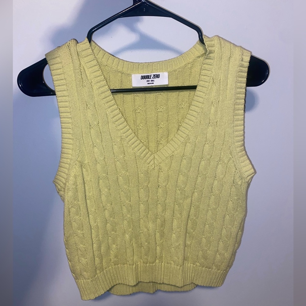 Boutique cropped yellow/green sweater vest